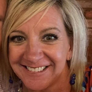 Meet your Posher, Bobbie jo